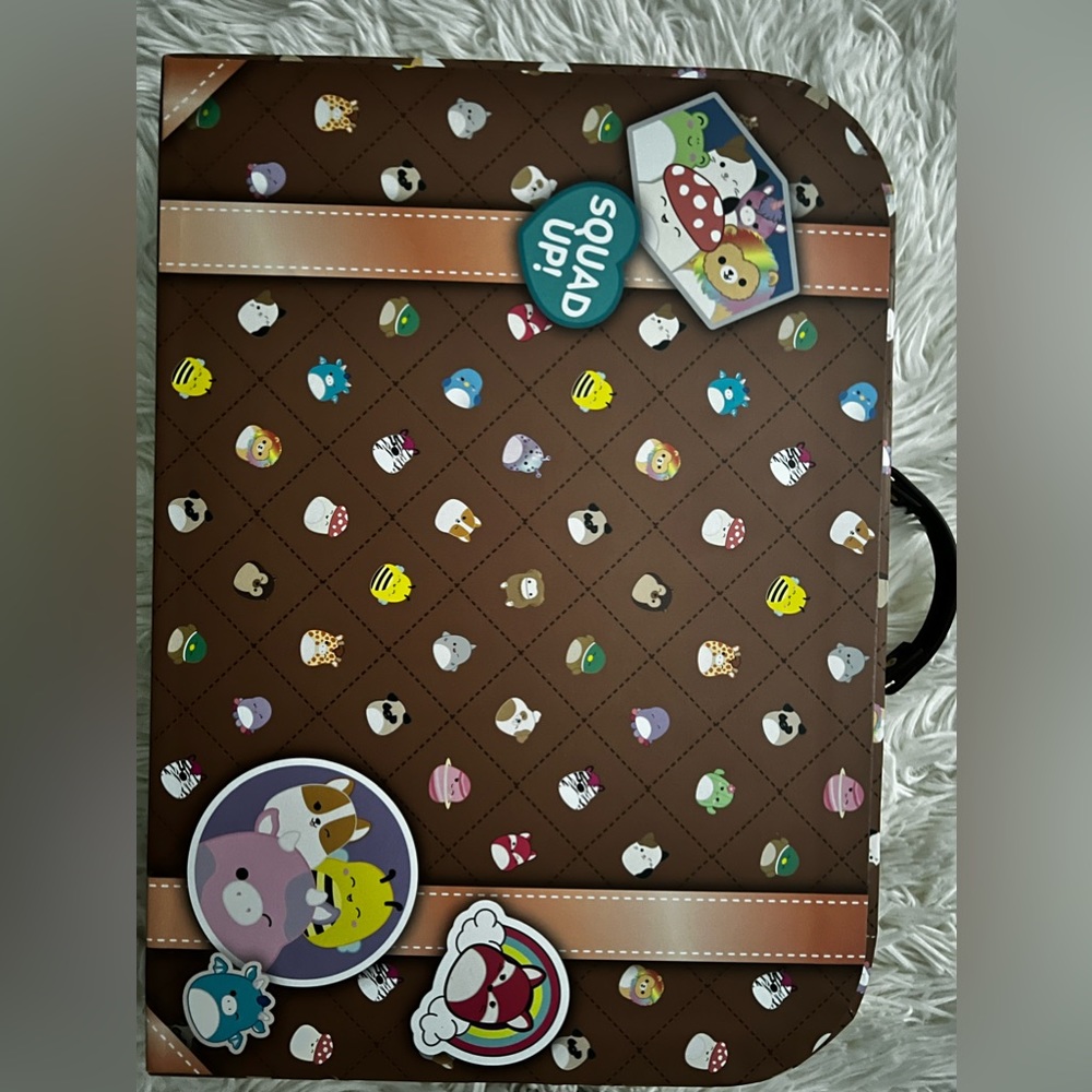 Squishmallows On The Go Set-Collectible Stickers Suitcase Over 10,000 st.